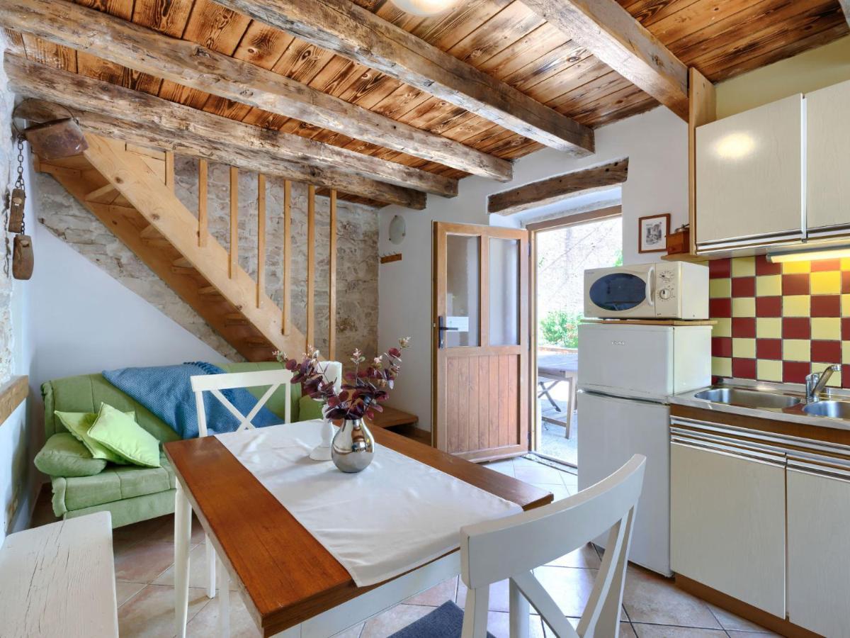 Holiday Home Pinia I - Kst126 By Interhome Kaštelir 외부 사진